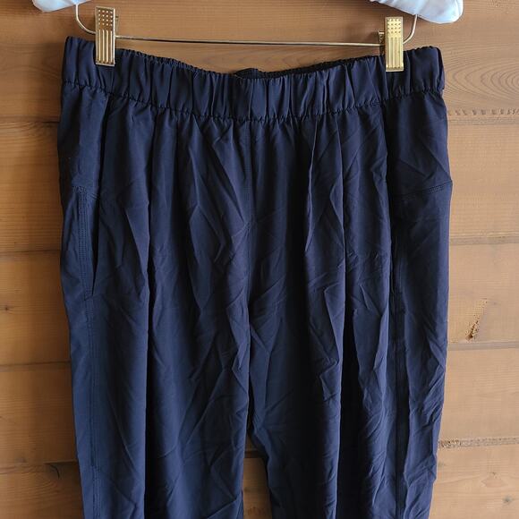 Lululemon Rollin With My Omies Jogger Pant Black Size 6 Elastic Waist Cuffed - Picture 5 of 6